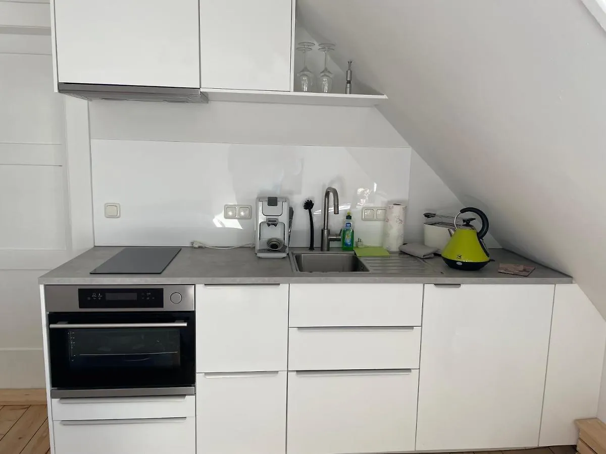 Apartment Am Hohenrand Dresden Leubnitz contacts